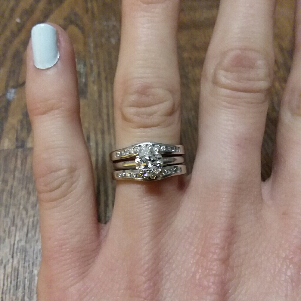 Engagement wedding ring set